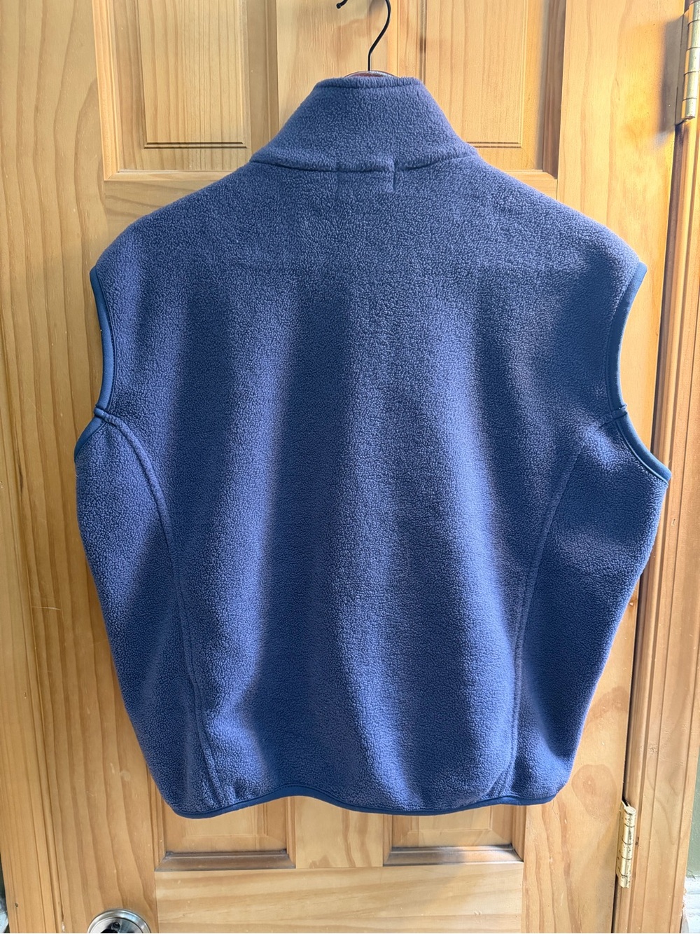 Outdoor Basics Navy Fleece Vest - Full Zip - Picture 2 of 3